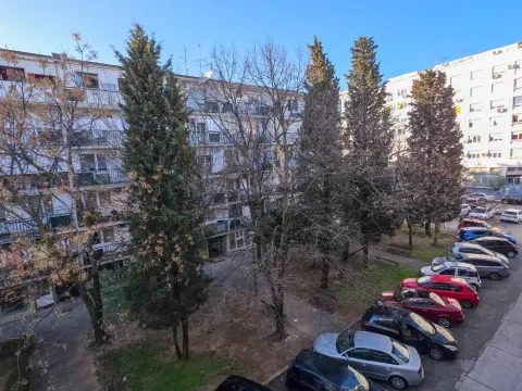 Prodaja, dvosoban stan, 70m², Preko Morače, Podgorica - image 9