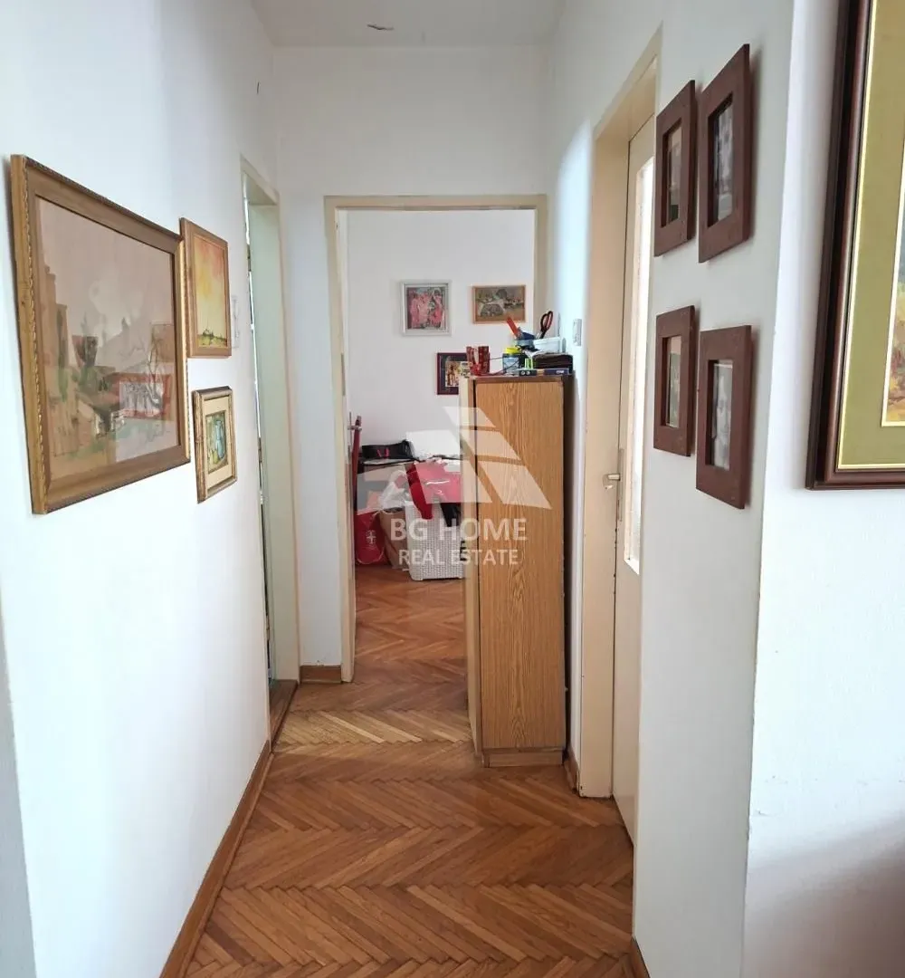 Sale, three bedroom apartment, 62m², Zvezdarska Šuma, Zvezdara Sve Podlokacije