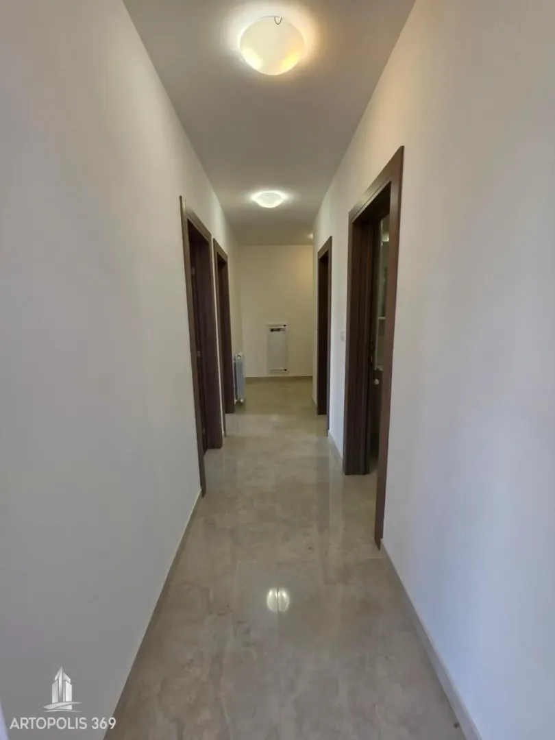 Prodaja, dvosoban stan, 82m², Batajnica, Beograd