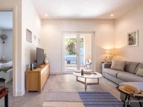 Prodaja, jednosoban stan, 57m², Radovići, Tivat - image 7