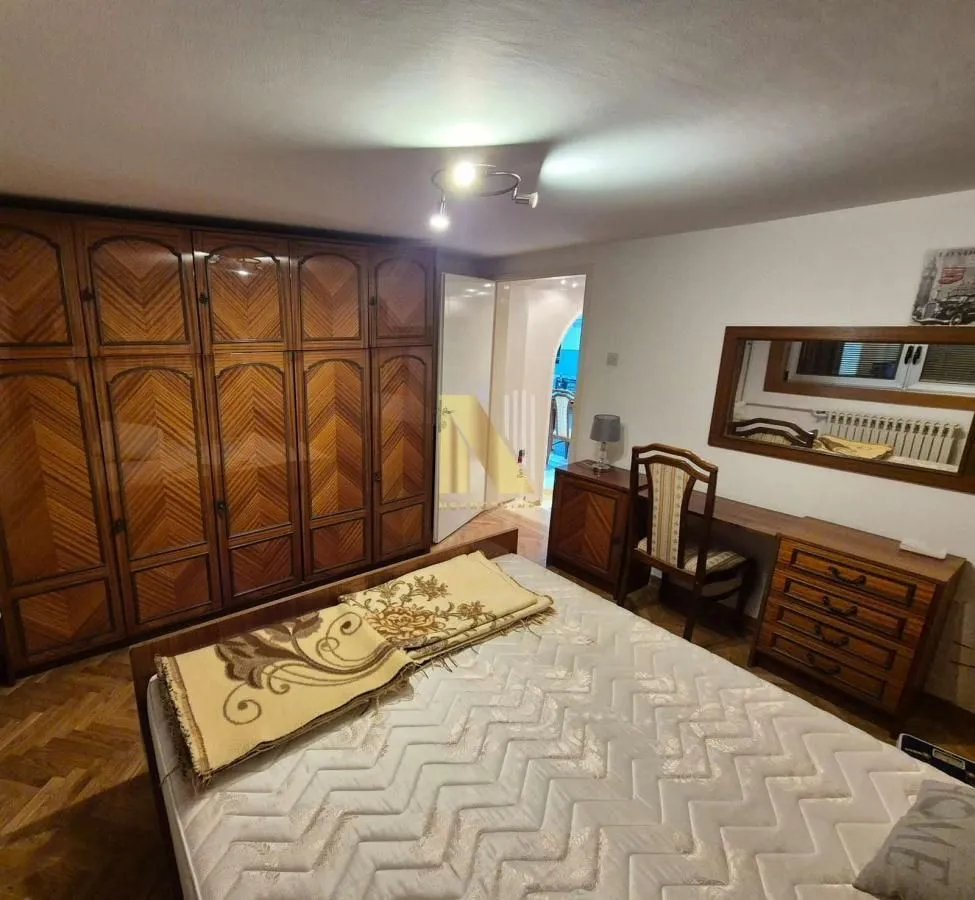 Izdavanje, dvosoban stan, 53m², Klisa, Novi Sad Sve Podlokacije