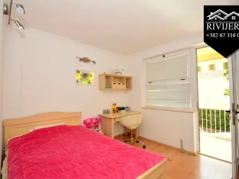 Sale, two bedroom apartment, 100m², Savina, Herceg Novi - image 2