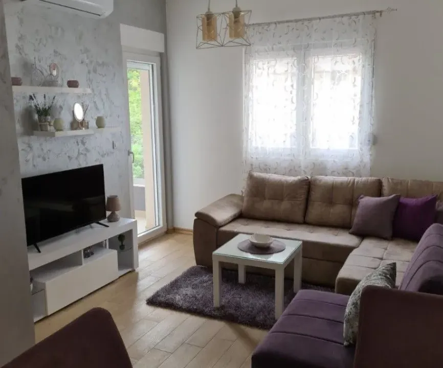 Rent, studio apartment, 30m², Dubovica, Budva
