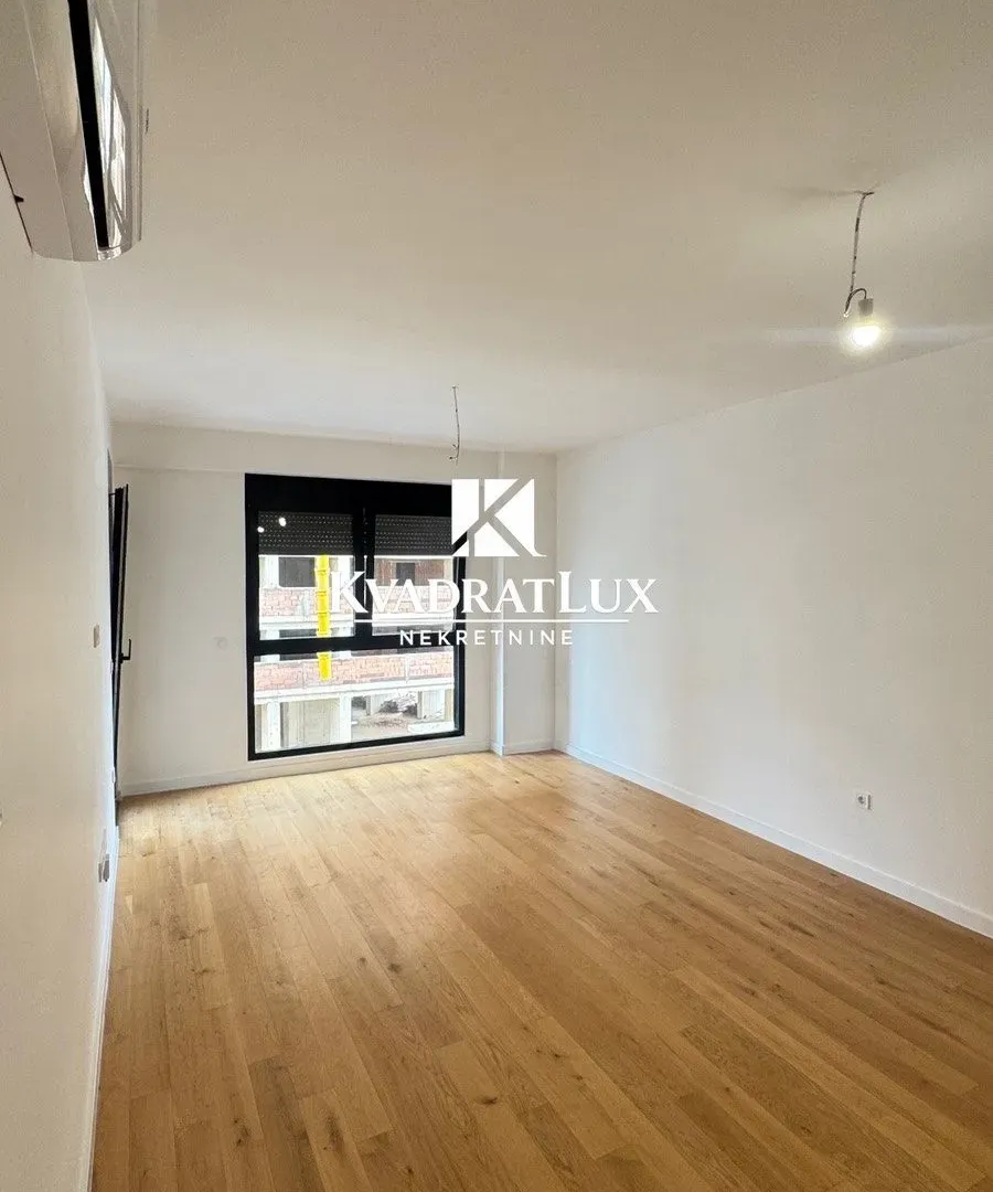 Sale, one bedroom apartment, 53m², Centar, Bar
