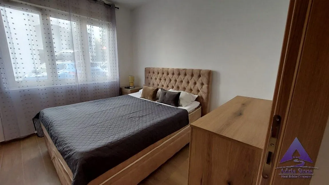 Rent, one bedroom apartment, 35m², Velji Vinogradi, Budva