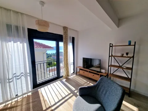 Sale, two bedroom apartment, 101m², Tivat, Crna Gora