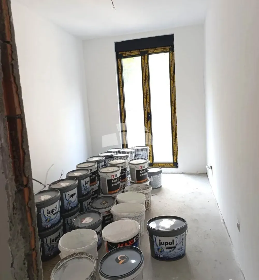 Sale, three bedroom apartment, 88m², Autokomanda, Voždovac Sve Podlokacije