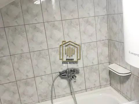 Rent, one bedroom apartment, 71m², Vezirov Most, Podgorica - image 7