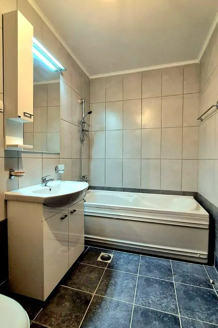 Sale, one bedroom apartment, 85m², Petrovac, Budva