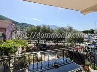 Izdavanje, dvosoban stan, 80m², Tivat, Crna Gora - image 1