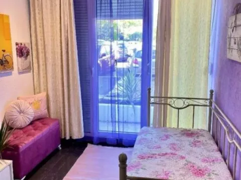 Prodaja, dvosoban stan, 70m², Centar, Budva - image 8