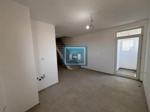 Prodaja, dvosoban stan, 83m², Centar, Jagodina - image 20