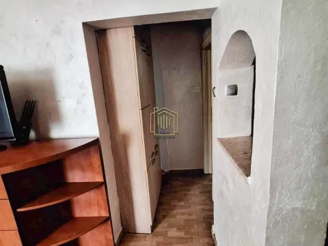 Izdavanje, jednosoban stan, 31m², Stari Aerodrom, Podgorica - image 3