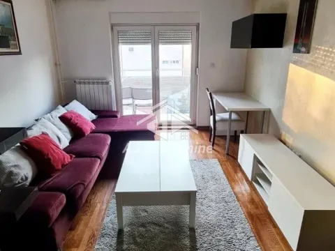 Izdavanje, dvosoban stan, 57m², Crveni Krst, Beograd - image 1