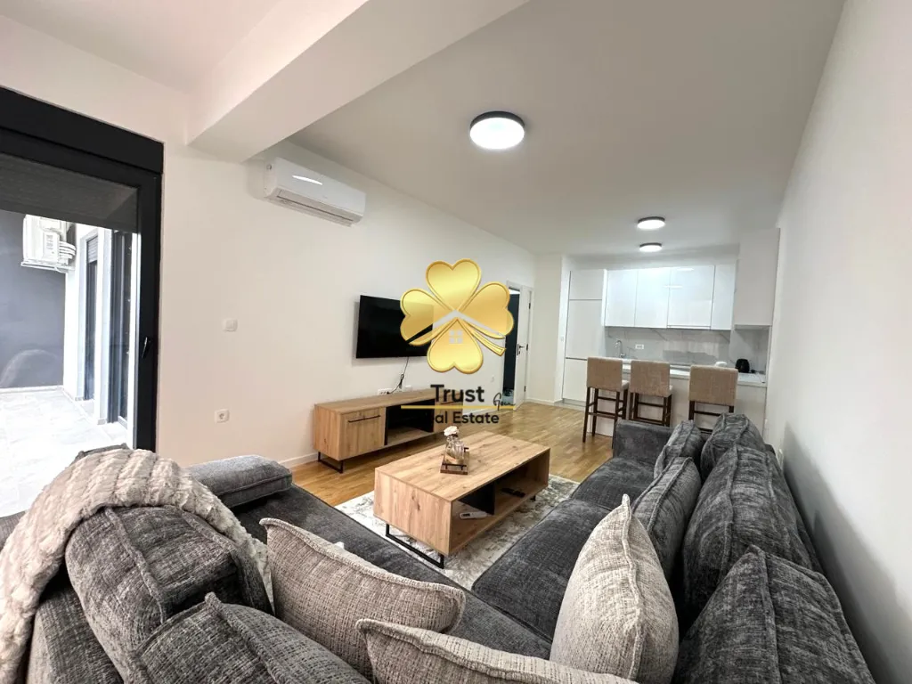 Rent, two bedroom apartment, 65m², Stari Aerodrom, Podgorica