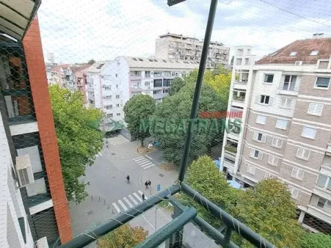 Izdavanje, četvorosoban stan, 104m², Novi Sad Sve Podlokacije, Novi Sad - image 10