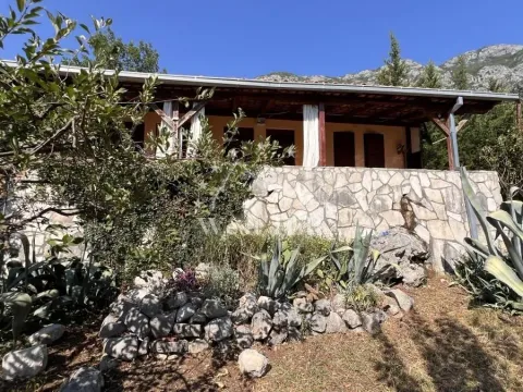 Prodaja, kuća, 70m², Risan, Kotor - image 25