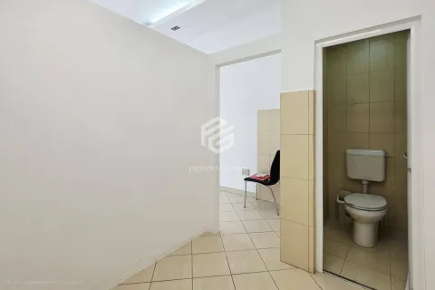 Rent, office space, 25m², Stari Aerodrom, Podgorica - image 6