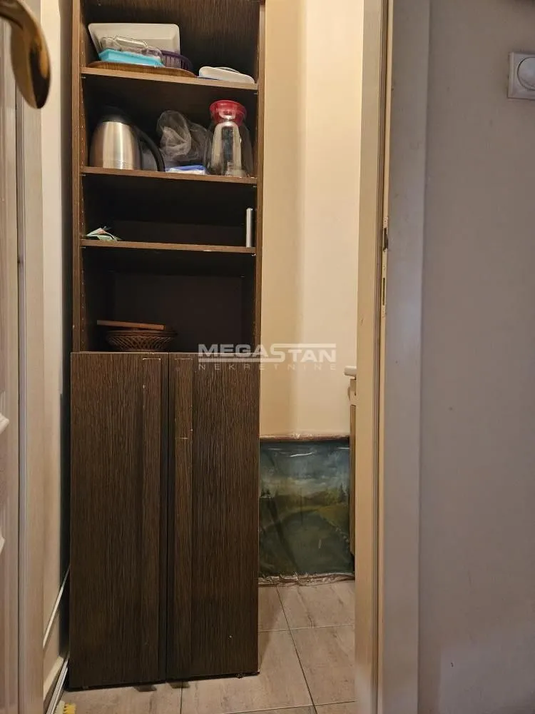 Sale, three bedroom apartment, 69m², Karaburma, Palilula Sve Podlokacije