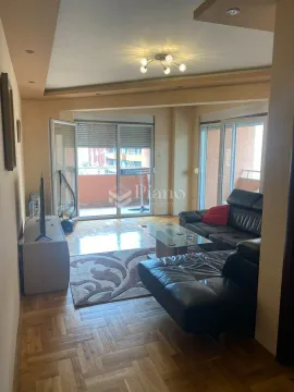 Rent, two bedroom apartment, 63m², Podgorica, Crna Gora - image 2