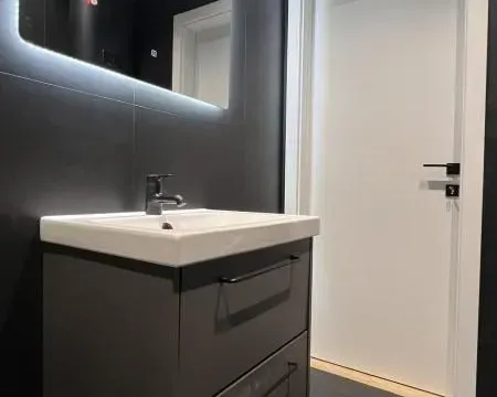 Sale, one bedroom apartment, 33m², Bijeli Do, Budva - image 4