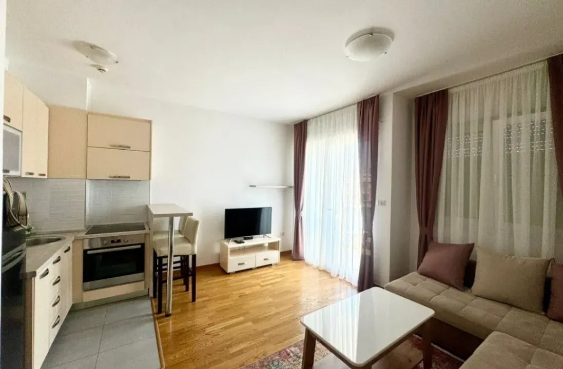 Rent, studio apartment, 30m², City Kvart, Podgorica