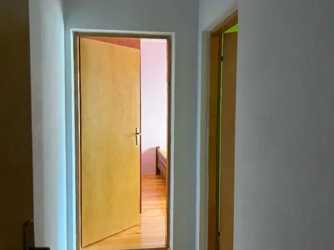 Izdavanje, dvosoban stan, 64m², Plužine, Crna Gora - image 7