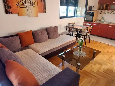 Rent, two bedroom apartment, 60m², Zabjelo, Podgorica - image 1