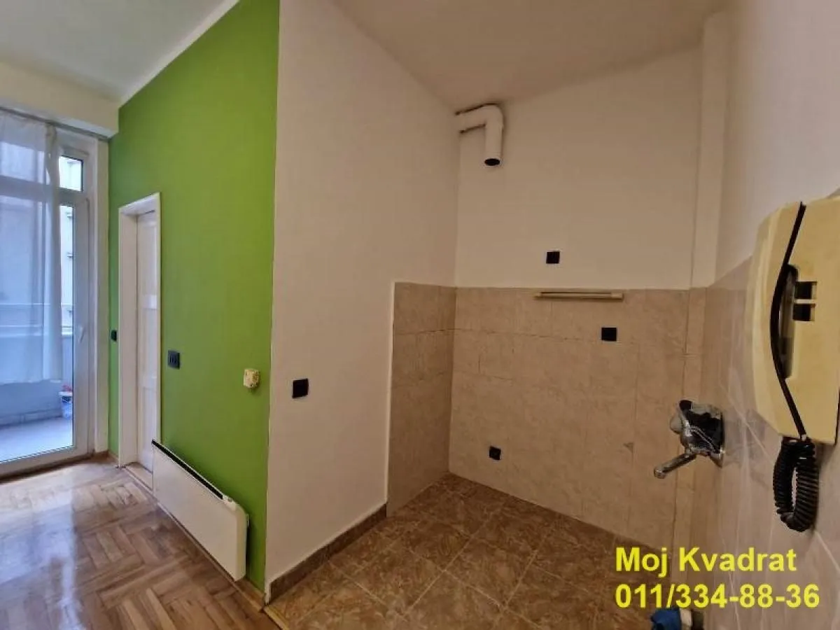 Prodaja, jednosoban stan, 36m², Stari Grad, Beograd