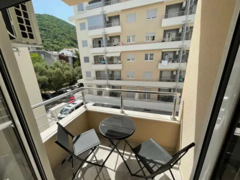 Izdavanje, jednosoban stan, 40m², Maslinjak, Budva - image 7