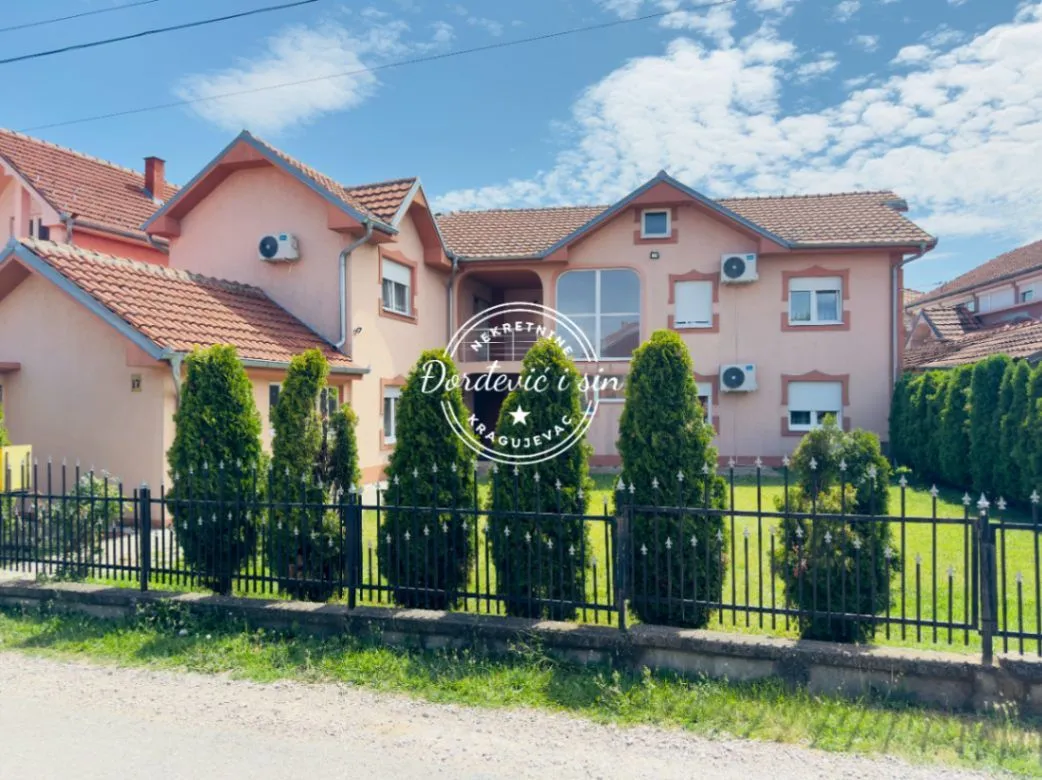 Prodaja, kuća, 269m², Ćava, Kragujevac