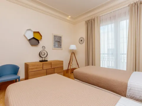 Izdavanje, dvosoban stan, 134m², Porto Montenegro, Tivat - image 14