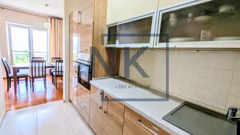 Izdavanje, trosoban stan, 103m², Tuški Put, Podgorica