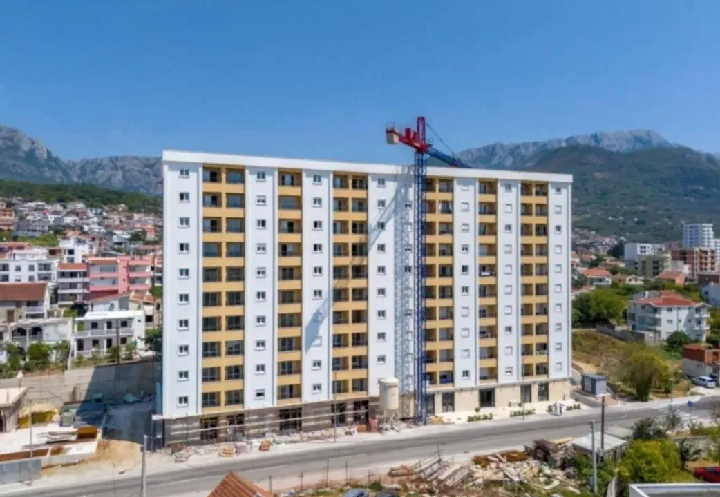 Prodaja, dvosoban stan, 60m², Ilino, Bar