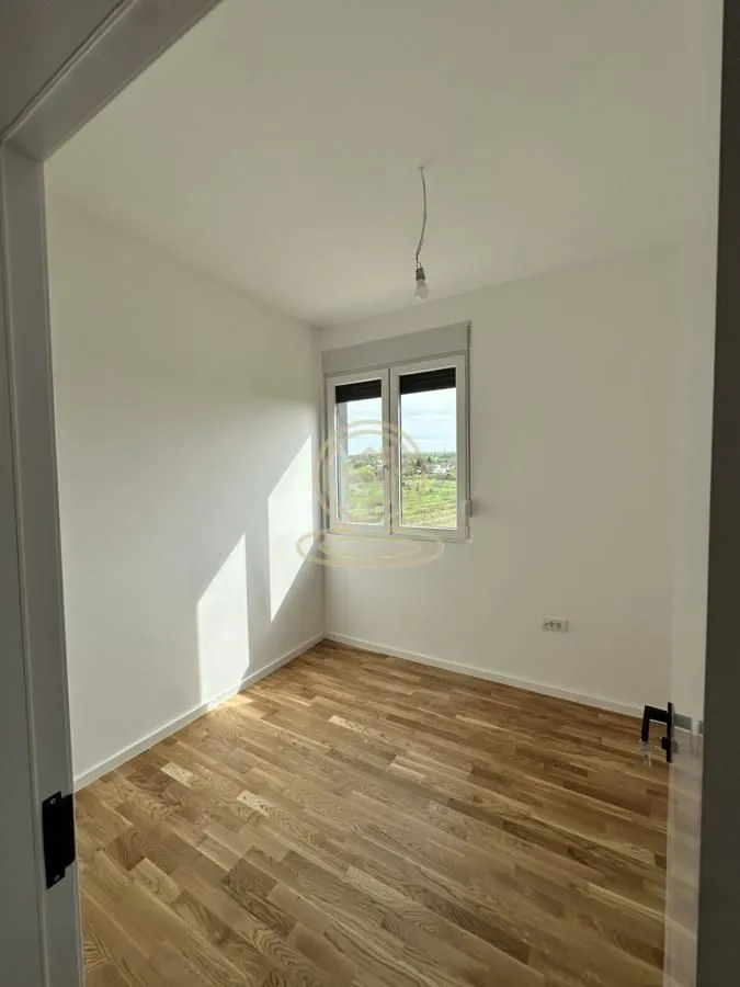 Prodaja, stan, 225m², Karagača, Petrovaradin