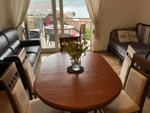 Rent, one bedroom apartment, 55m², Dobrota, Kotor - image 3
