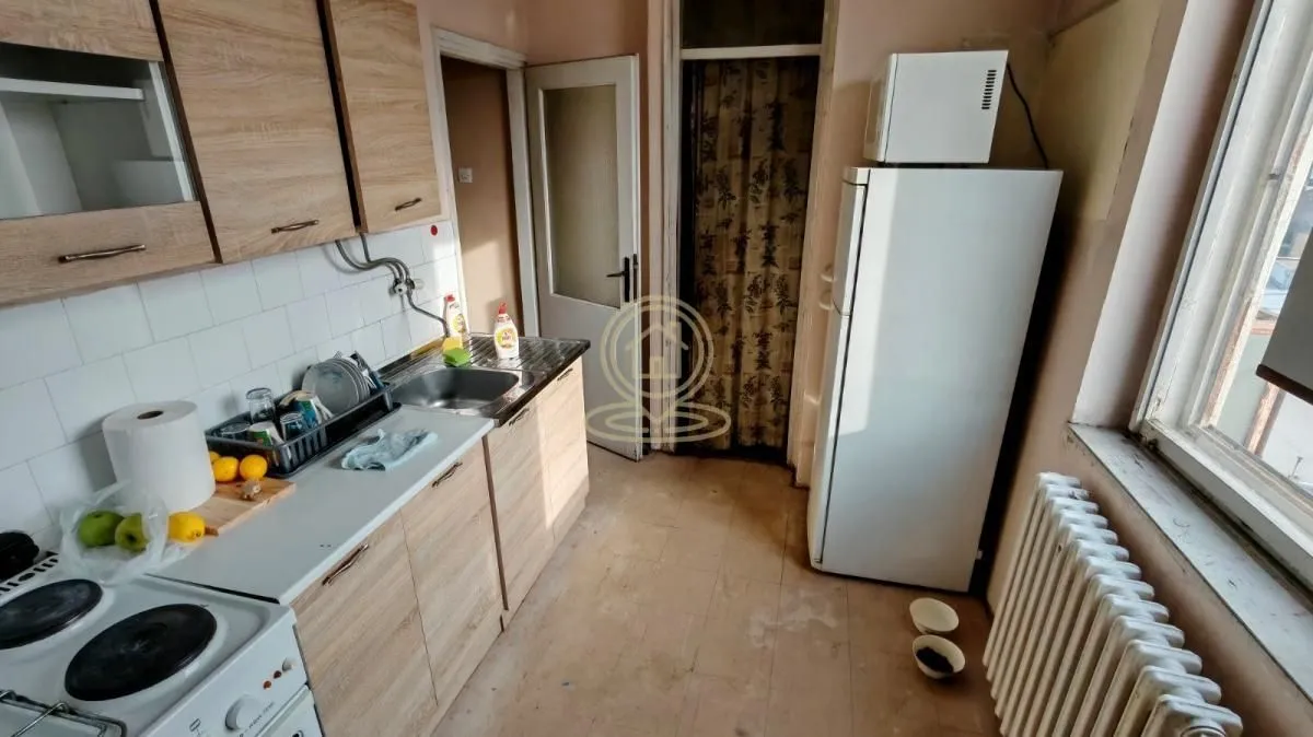 Prodaja, četvorosoban stan, 95m², Medijana, Niš