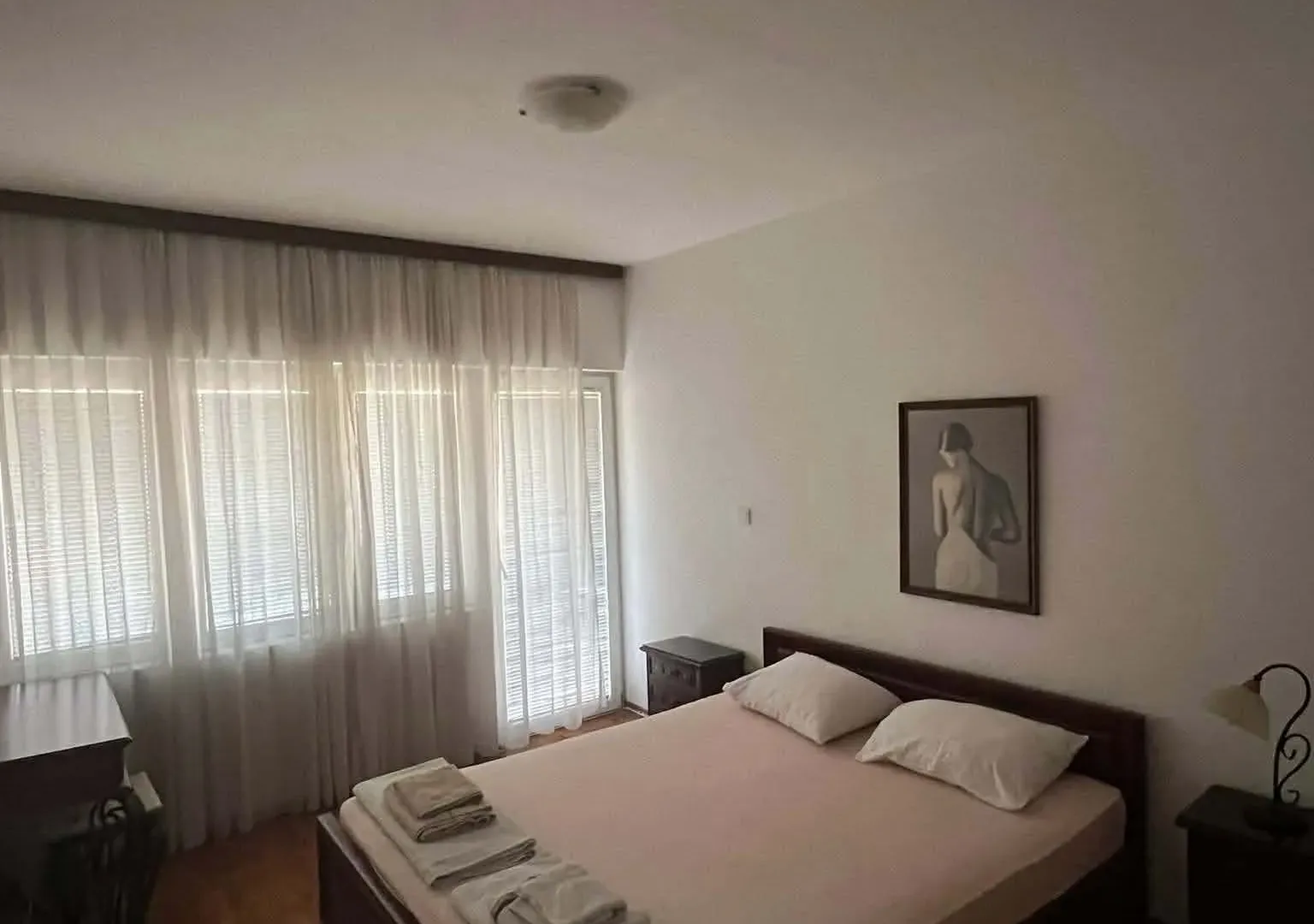 Izdavanje, jednosoban stan, 75m², Centar, Tivat