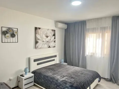 Izdavanje, garsonjera, 40m2, Centar, Budva Izdavanje, garsonjera, 40m2, Centar, Budva