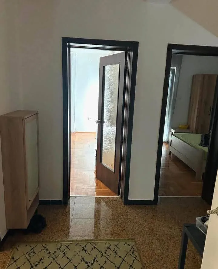 Prodaja, jednosoban stan, 60m², Zagorič, Podgorica