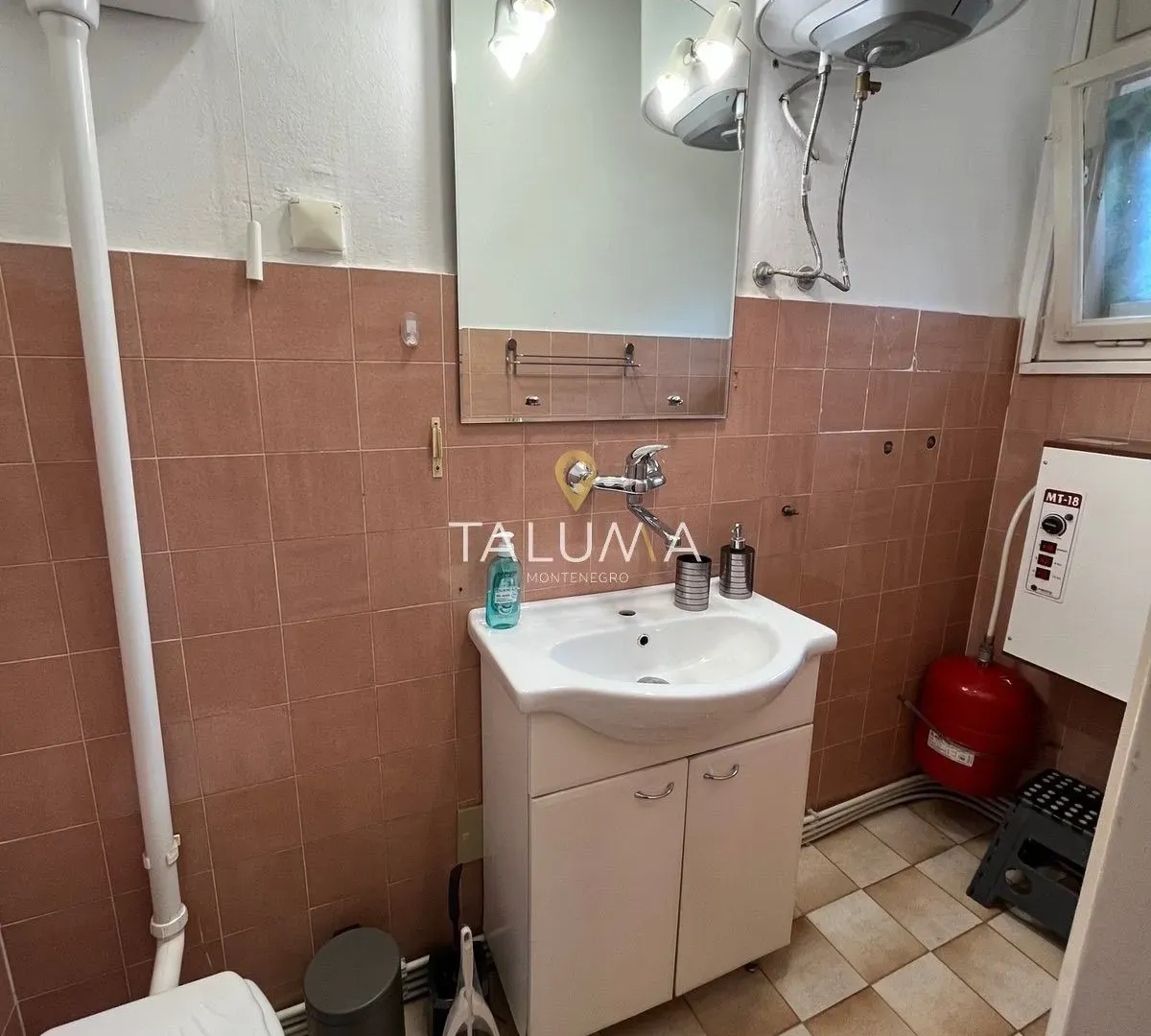 Rent, three bedroom apartment, 130m², Centar, Podgorica