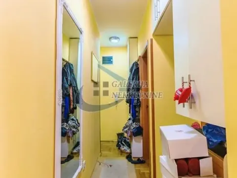 Sale, one bedroom apartment, 31m², Kanarevo Brdo, Beograd - image 16