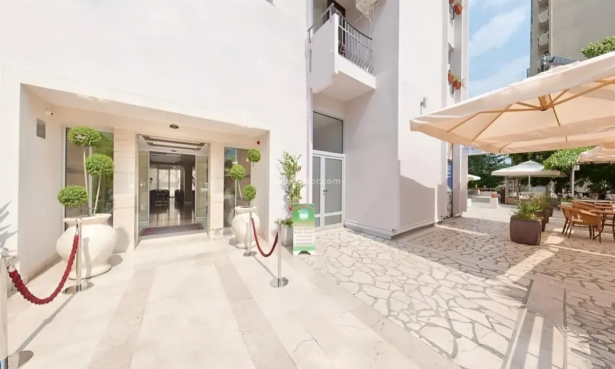 Sale, hospitality venue, 1450m², Igalo, Herceg Novi