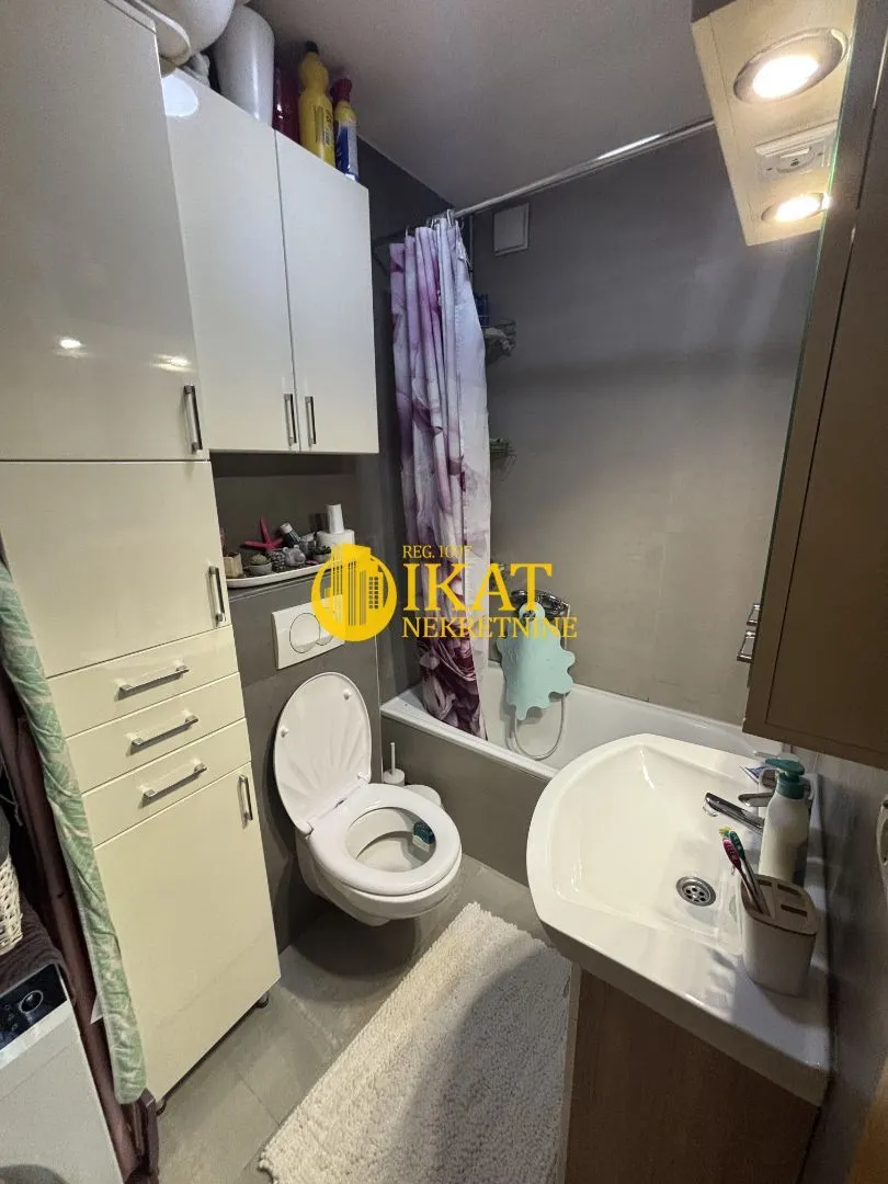 Sale, three bedroom apartment, 69m², Zvezdara Sve Podlokacije, Beograd