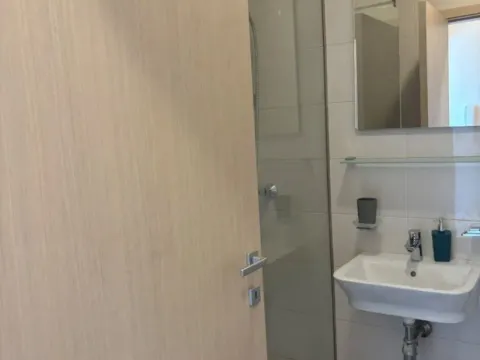 Izdavanje, jednosoban stan, 54m², City Kvart, Podgorica - image 11