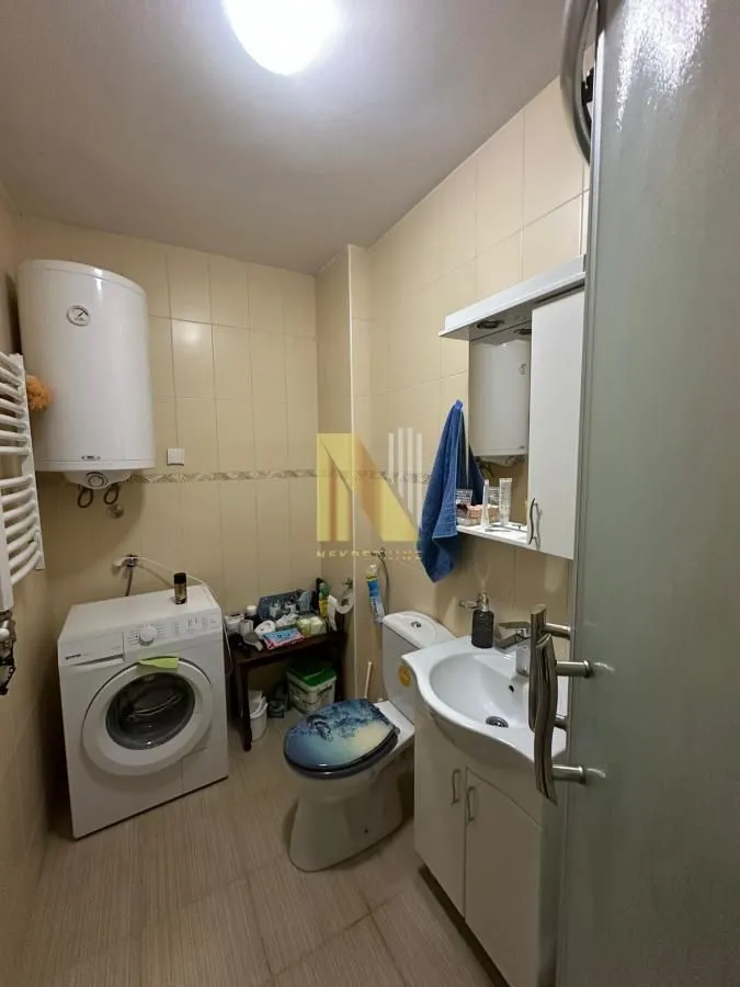 Izdavanje, dvosoban stan, 54m², Salajka, Novi Sad Sve Podlokacije