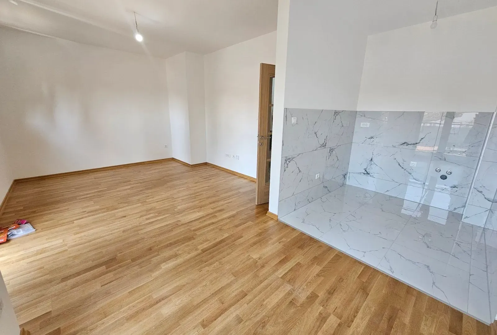 Izdavanje, jednosoban stan, 50m², Momišići, Podgorica