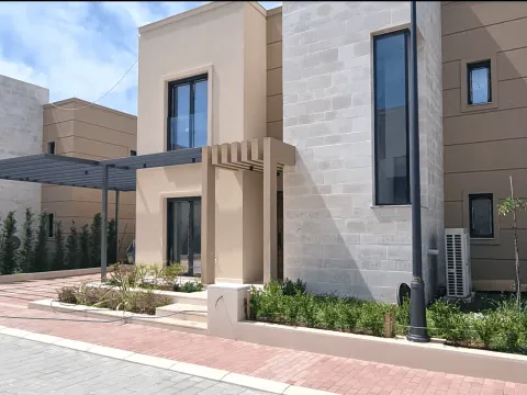 Prodaja, kuća, 200m², Danilovgrad, Crna Gora - image 14