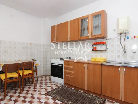 Izdavanje, stan, 80m², Masline, Podgorica - image 8