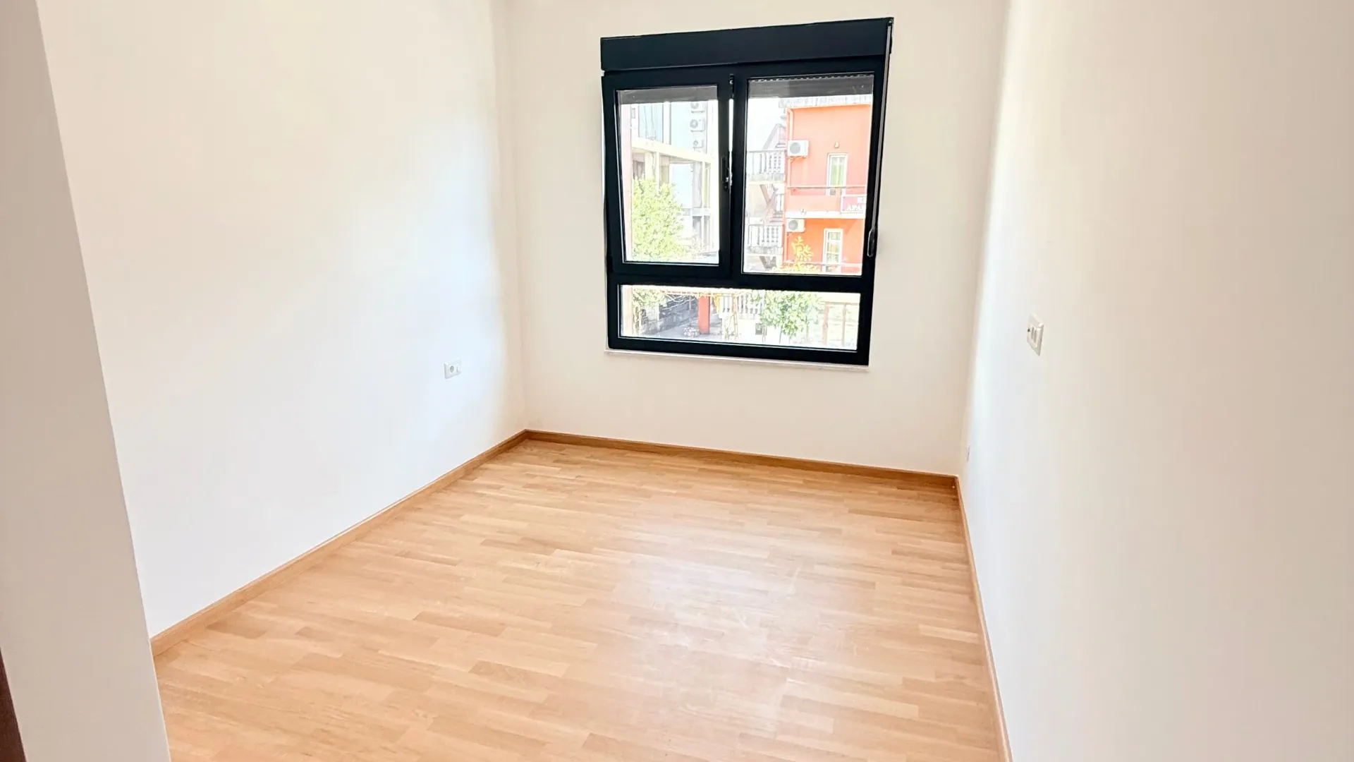 Prodaja, dvosoban stan, 67m², Rozino, Budva